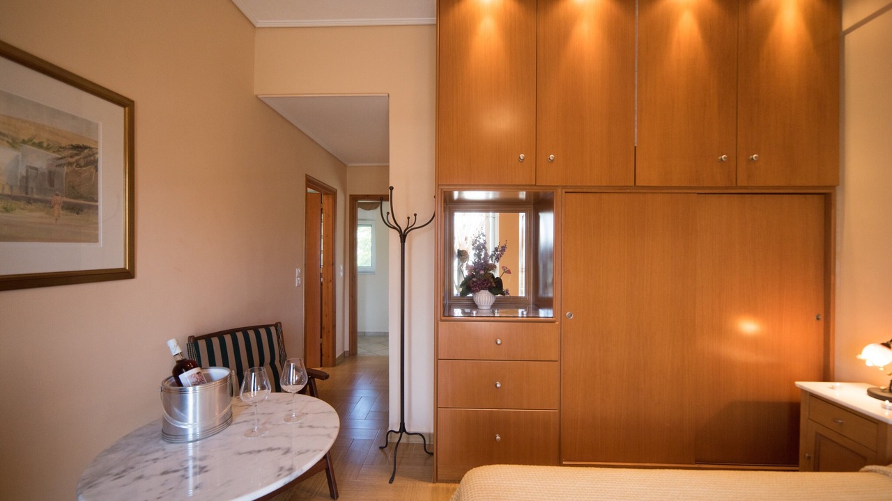 Photo of Bedroom in Limni Vouliagmenis