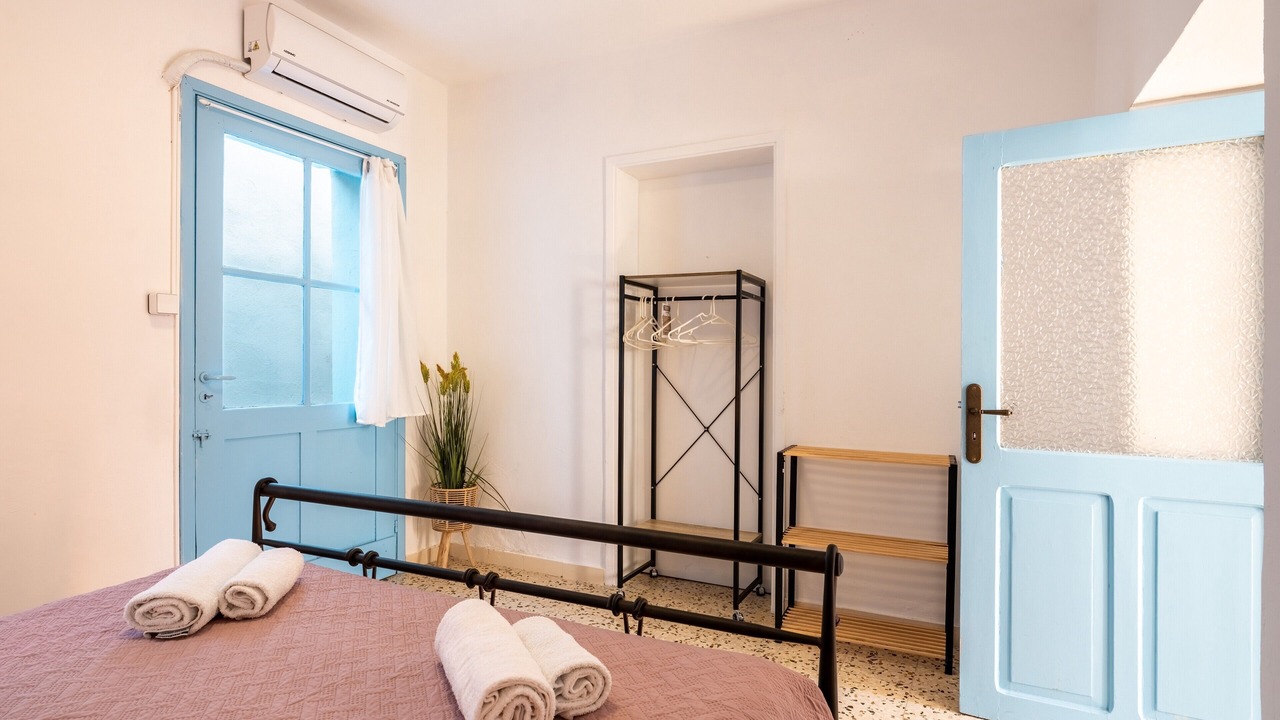 Photo of Bedroom in Rhodes Town