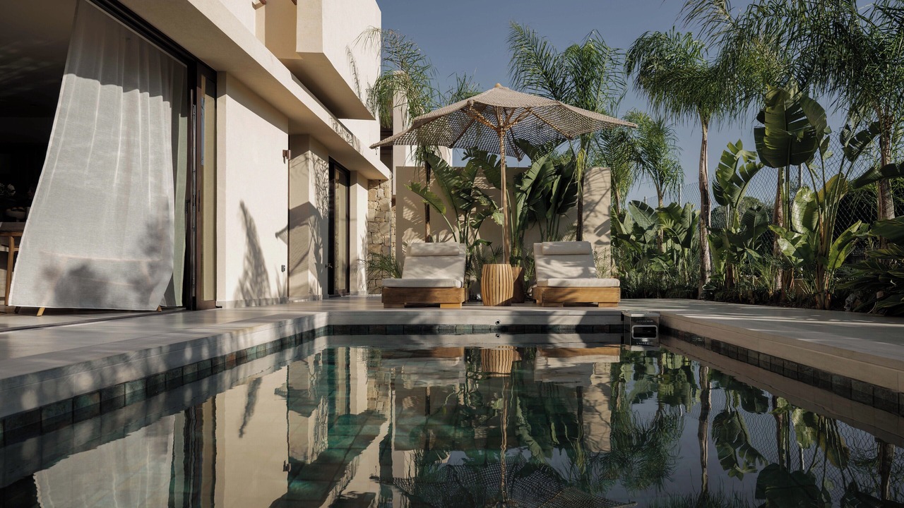 Photo of Outdoor in Ixia