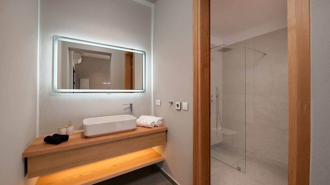 Photo of Bathroom in Vivlos