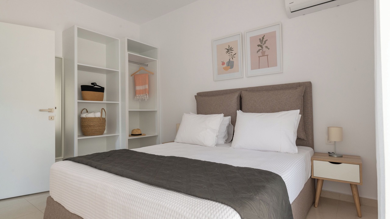 Photo of Bedroom in Petaloudes