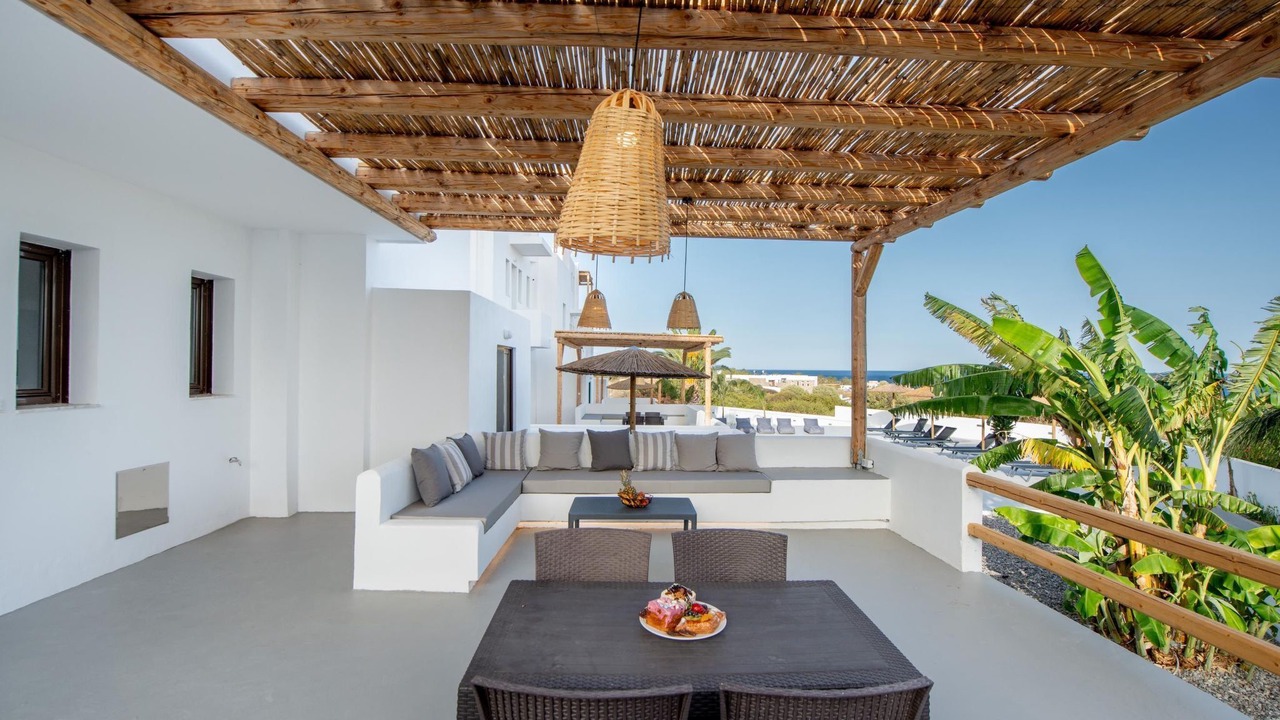 Photo of Livingroom in Lahania