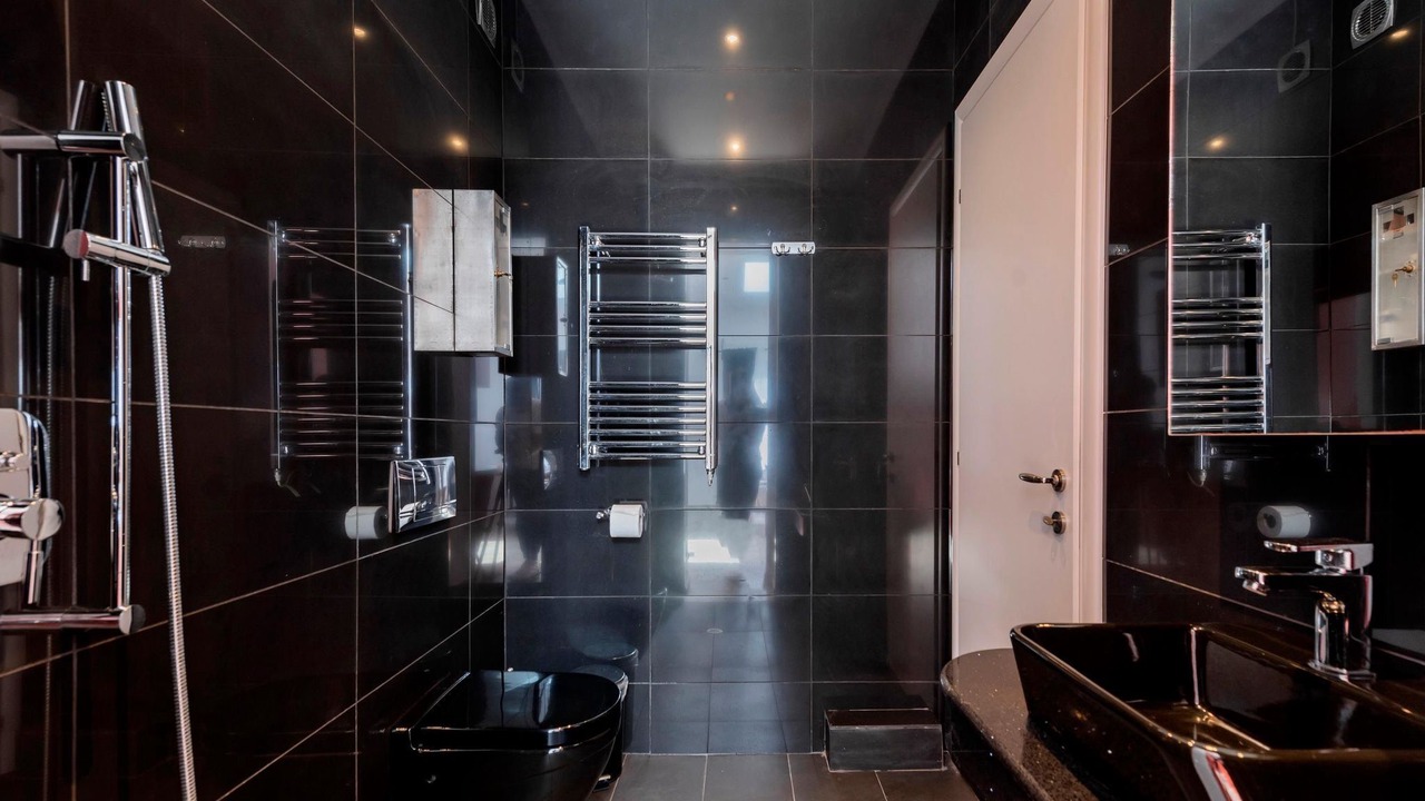 Photo of Bathroom in Gennadi