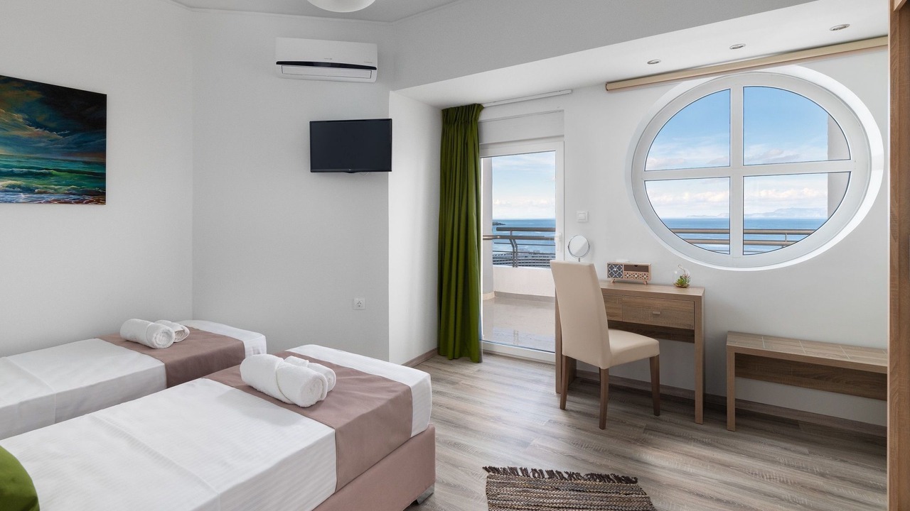 Photo of Bedroom in Petaloudes