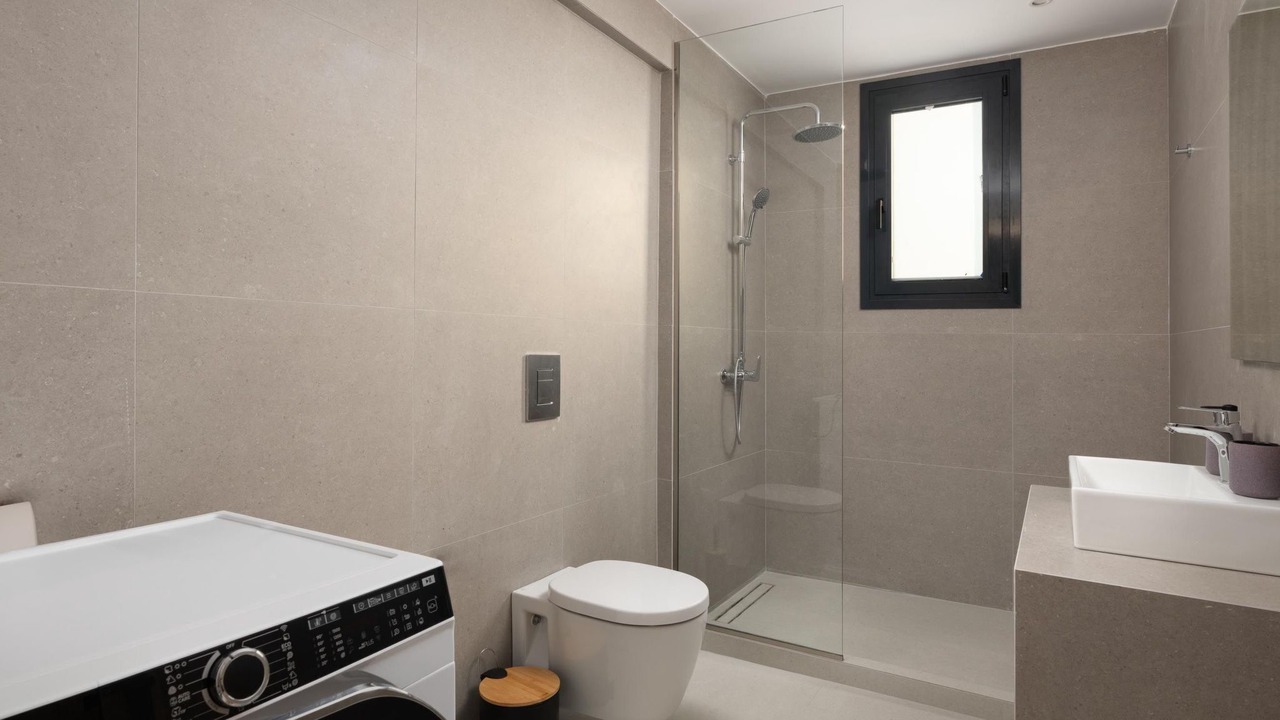 Photo of Bathroom in Petaloudes