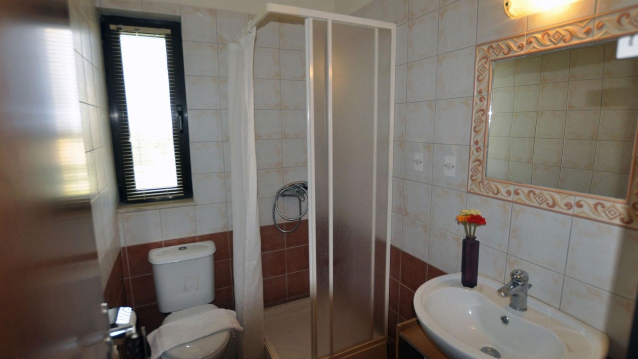 Photo of Bathroom in Tingaki