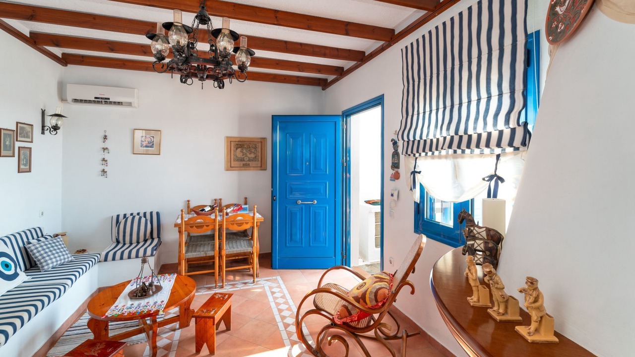 Photo of Livingroom in South Rhodes