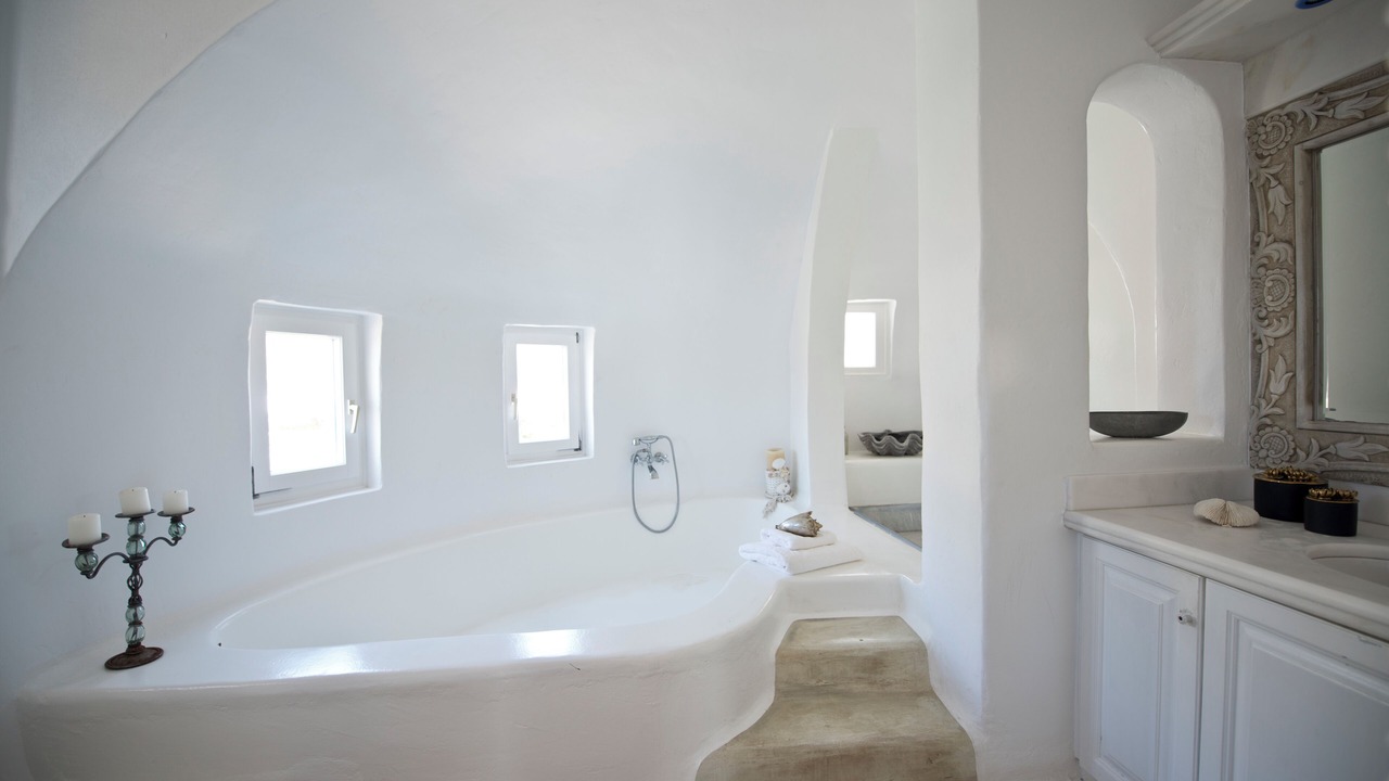 Photo of Bathroom in Agios Ioannis