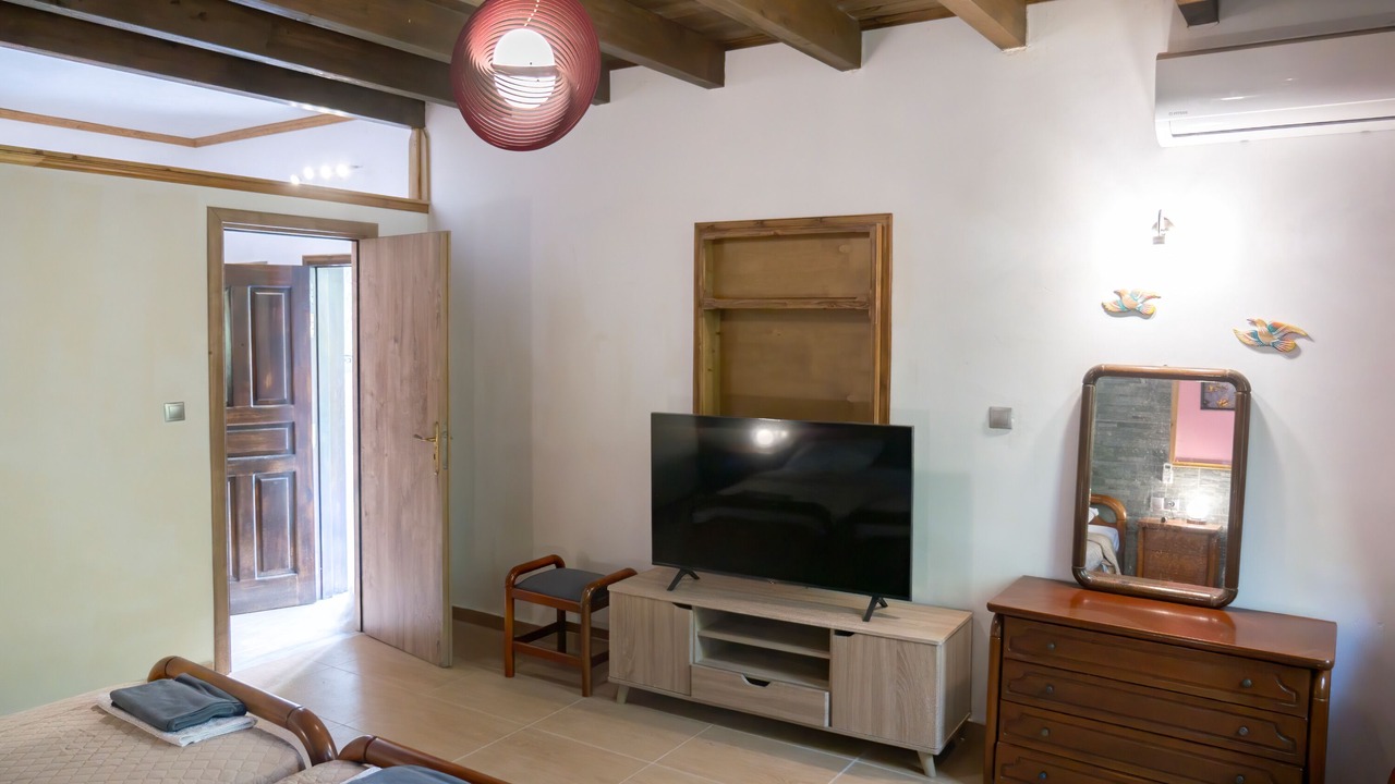 Photo of Bedroom in Kallithea