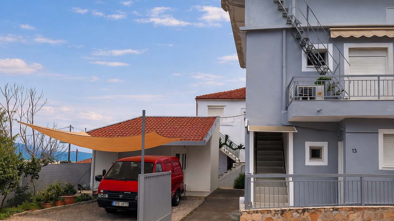 Photo of Outdoor in Grammatikou