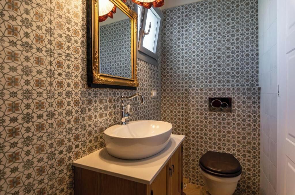 Photo of Bathroom in Milos