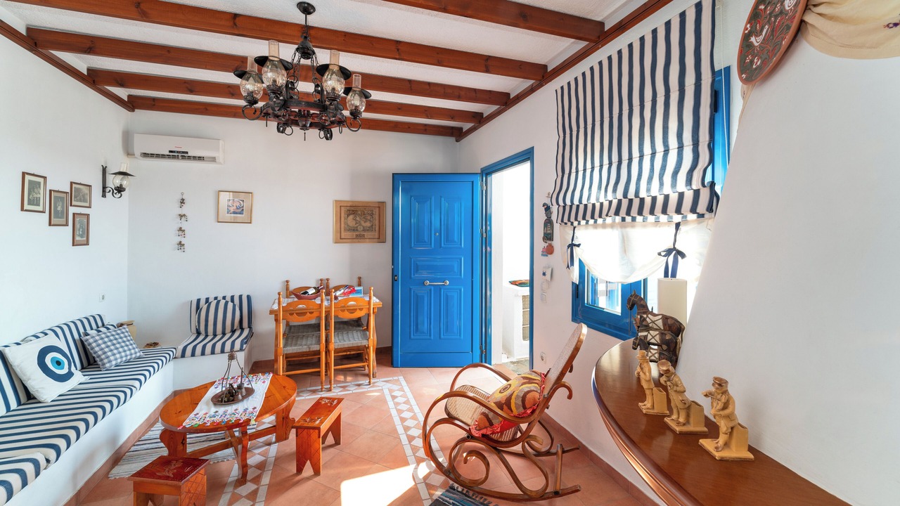 Photo of Livingroom in South Rhodes