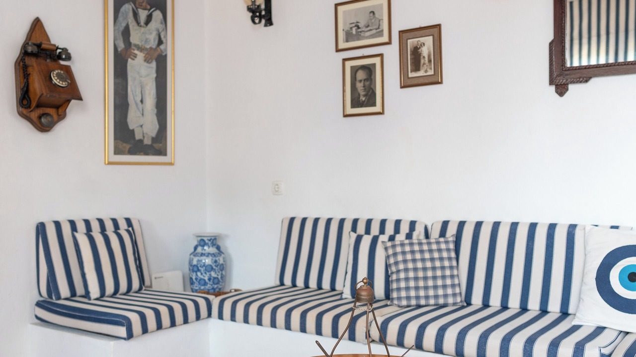 Photo of Livingroom in South Rhodes