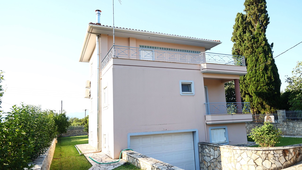 Photo of Outdoor in Gefira Mpania