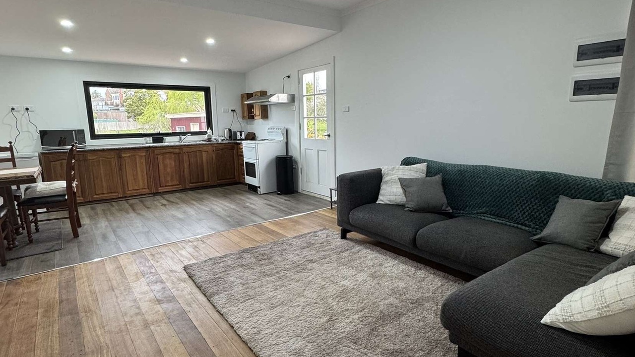 Photo of Livingroom in Swansea