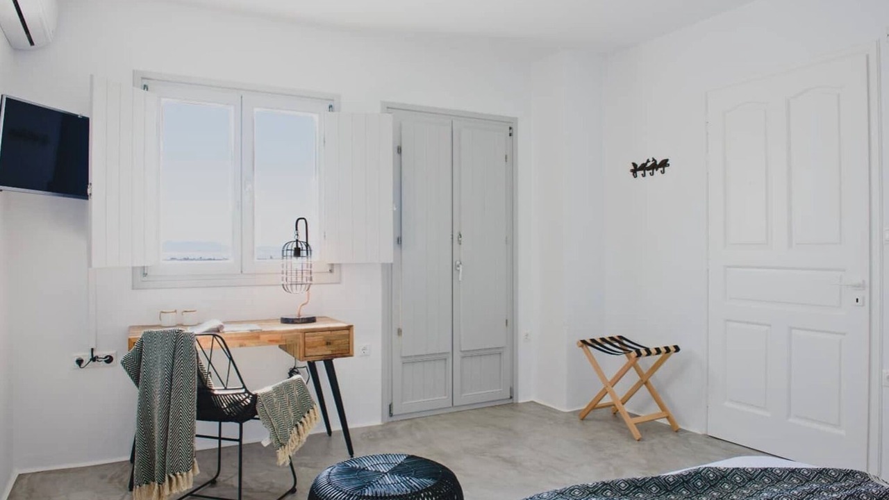 Photo of Bedroom in Naxos Town