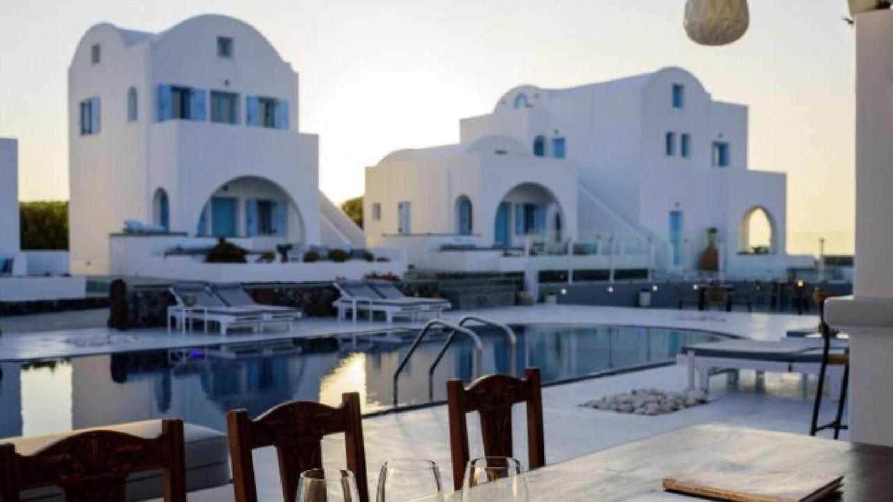 Photo of Others in Akrotiri