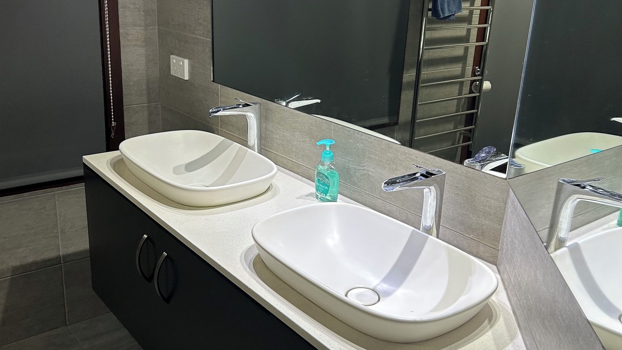 Photo of Bathroom in Torbanlea
