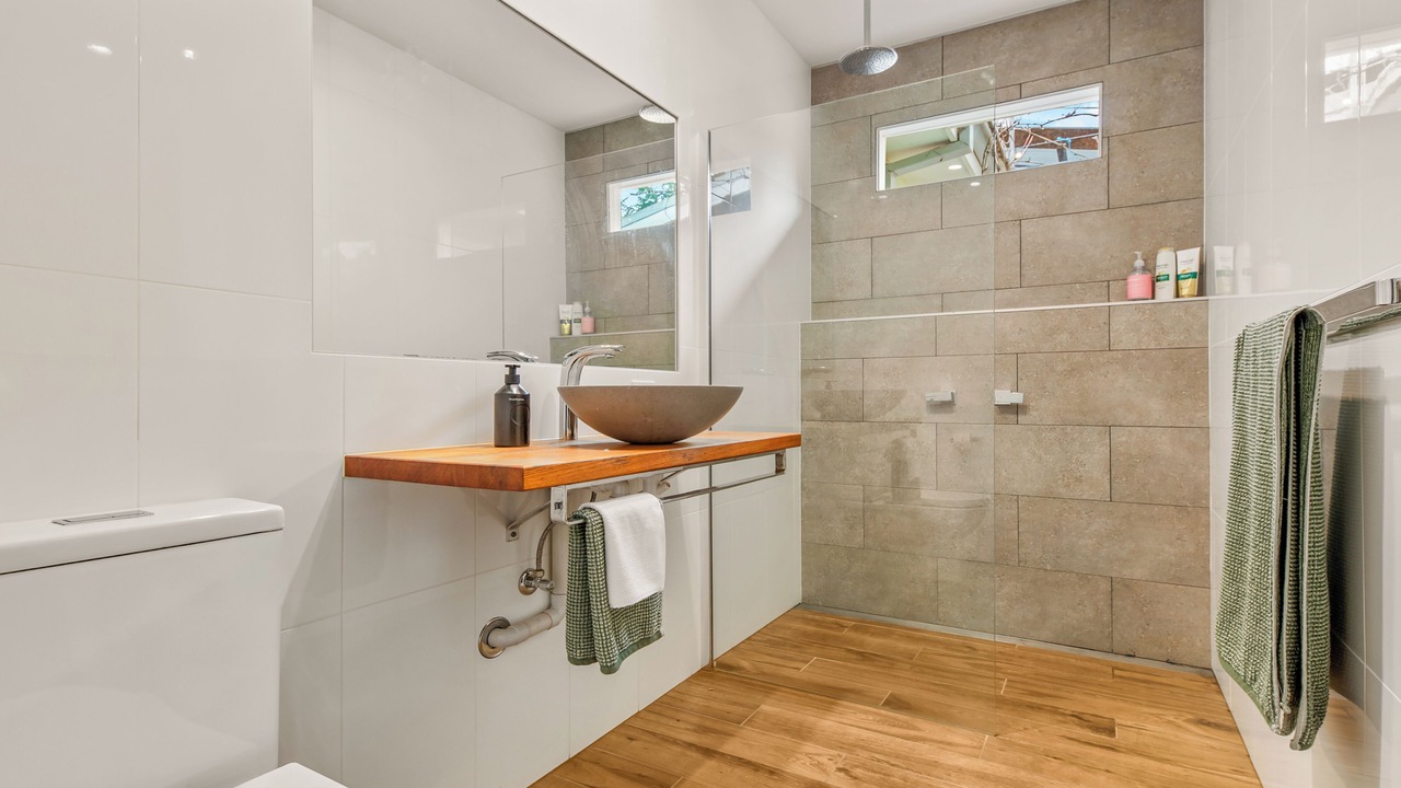Photo of Bathroom in Porepunkah