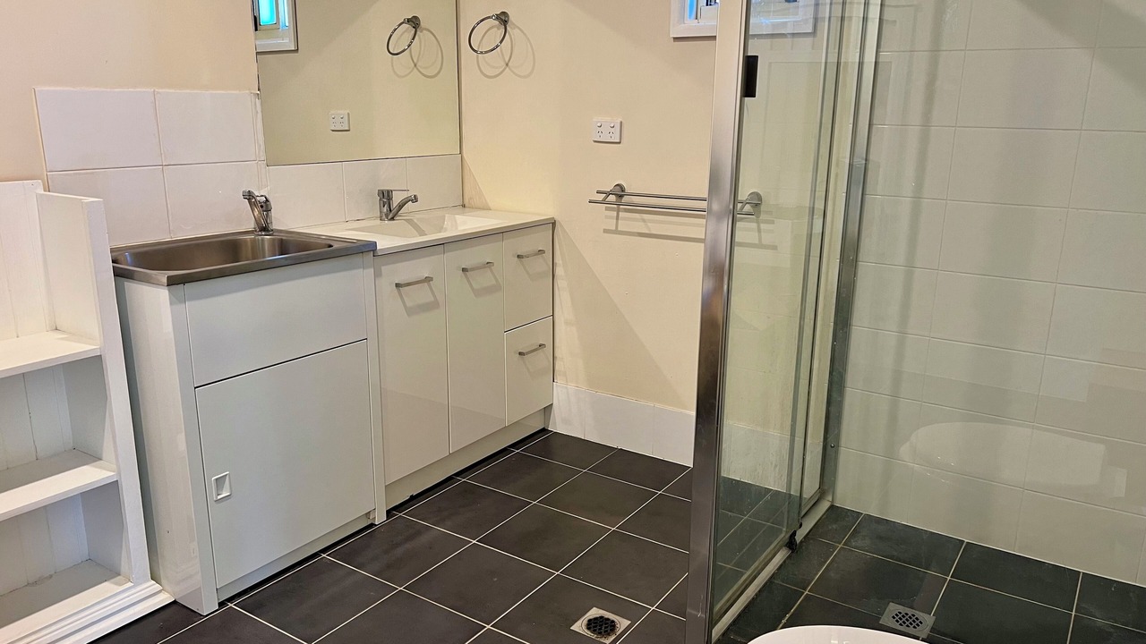 Photo of Bathroom in Windermere Park