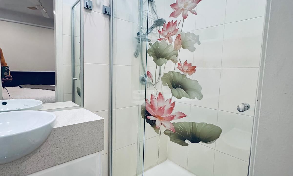 Photo of Bathroom in Maribyrnong