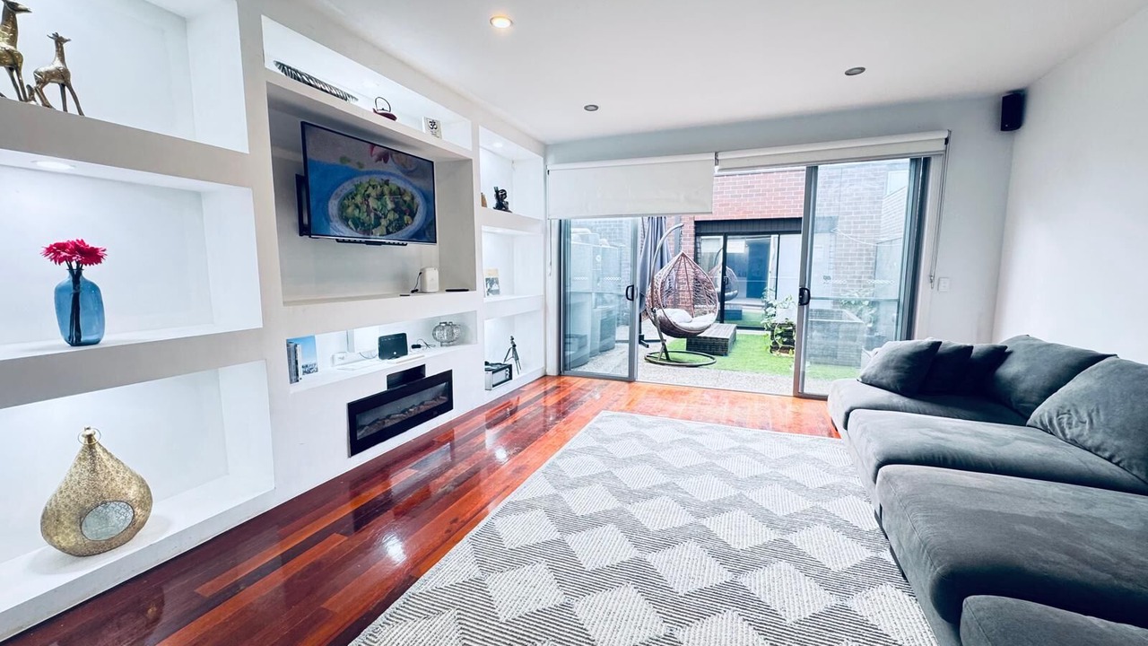 Photo of Livingroom in Maribyrnong