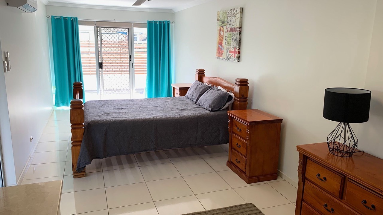 Photo of Bedroom in Urangan