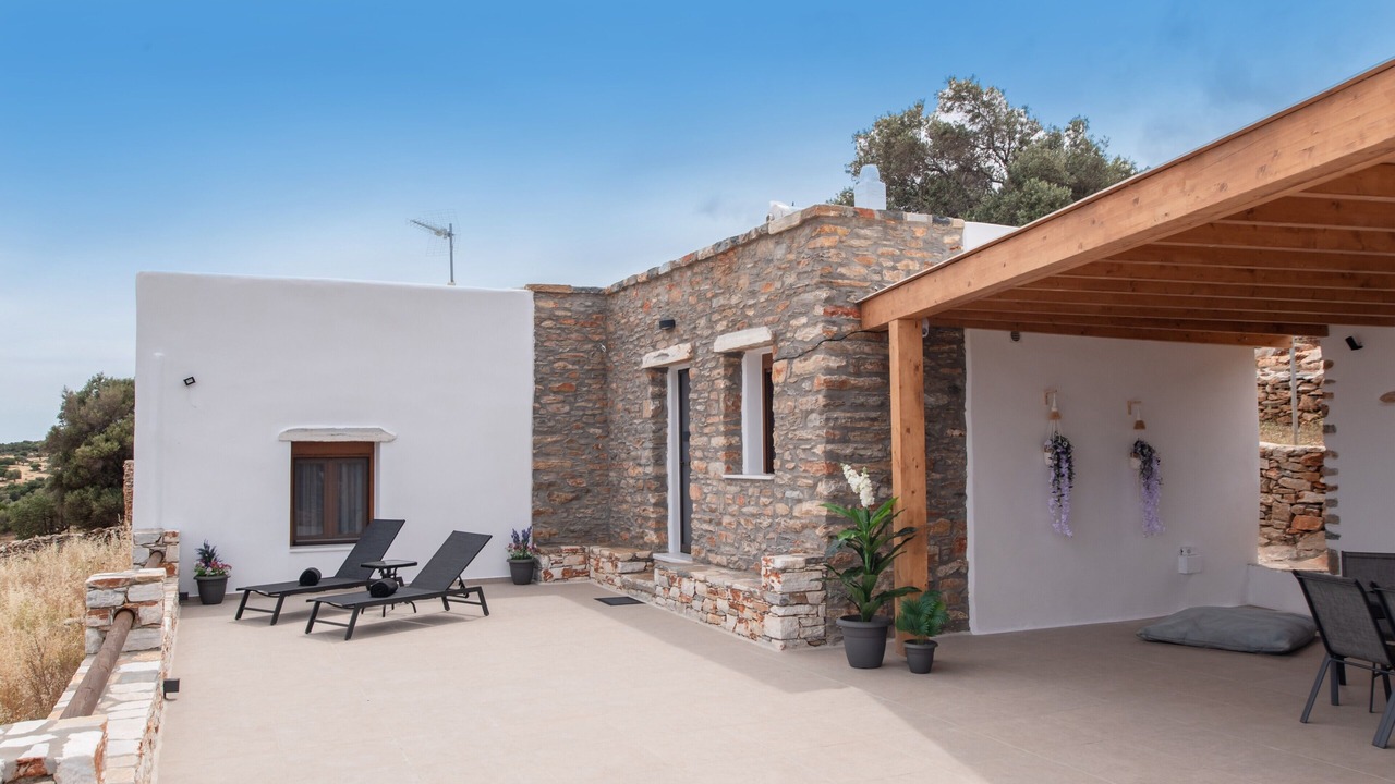 Photo of Patio Balcony in Naxos