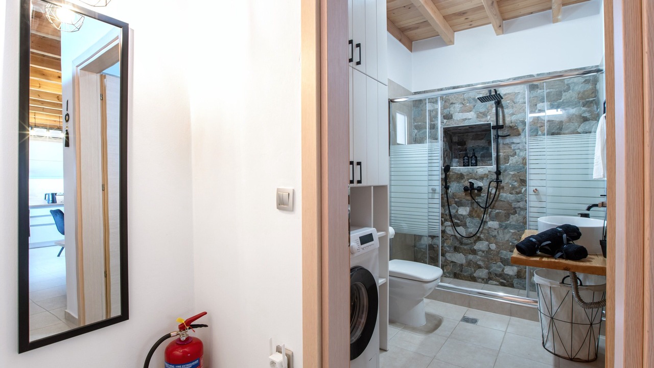 Photo of Bathroom in Naxos
