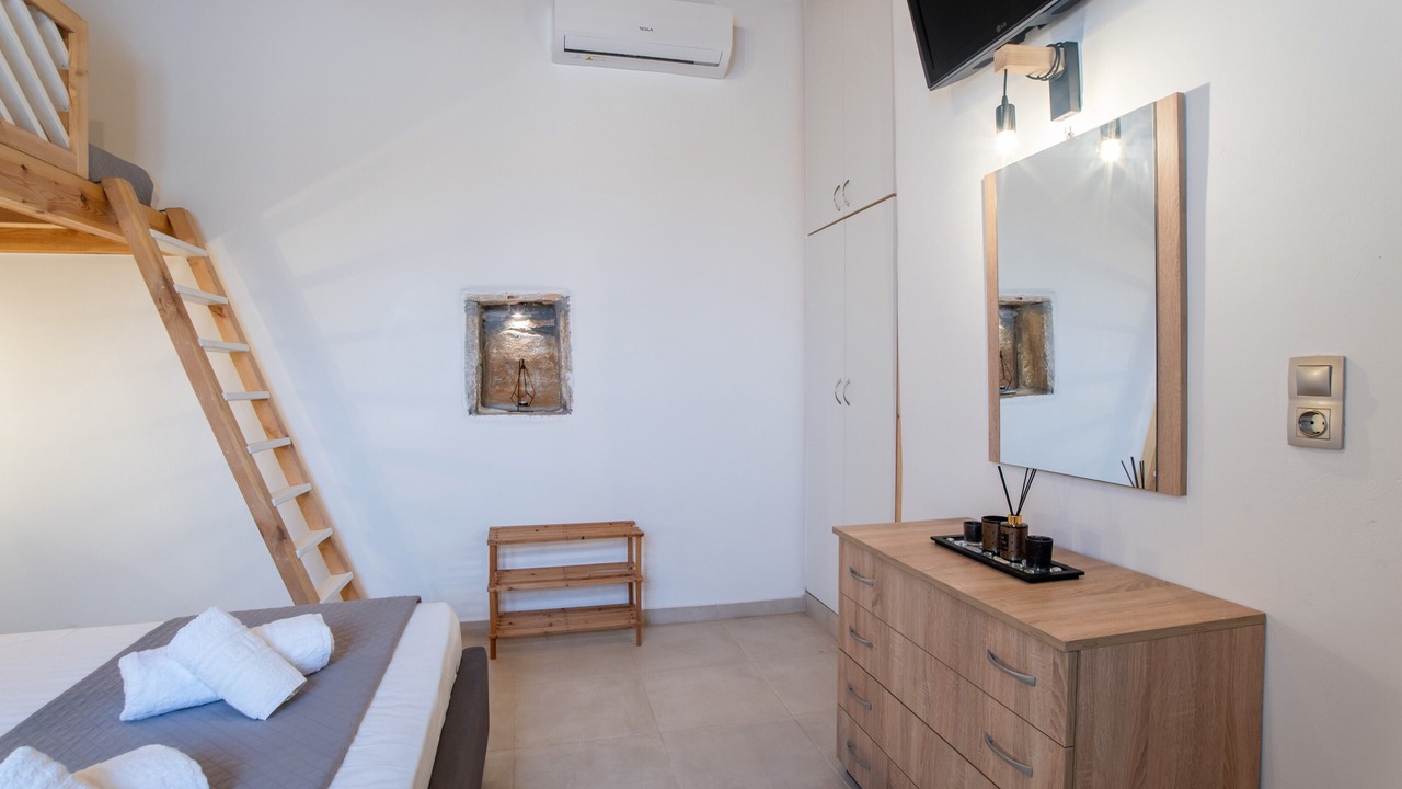 Photo of Bedroom in Naxos