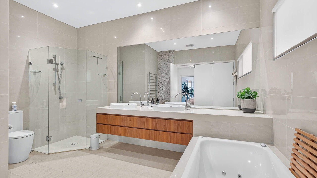 Photo of Bathroom in Port Elliot