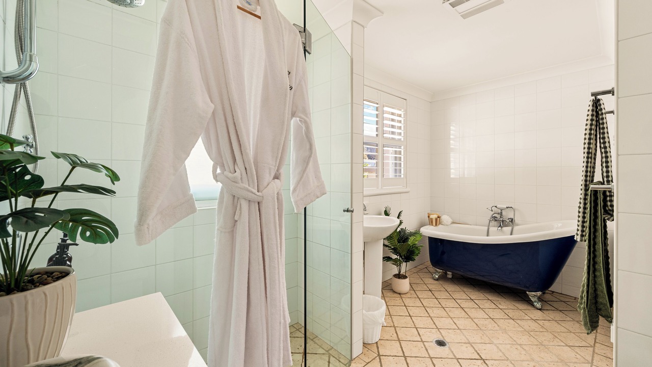 Photo of Bathroom in Avoca Beach