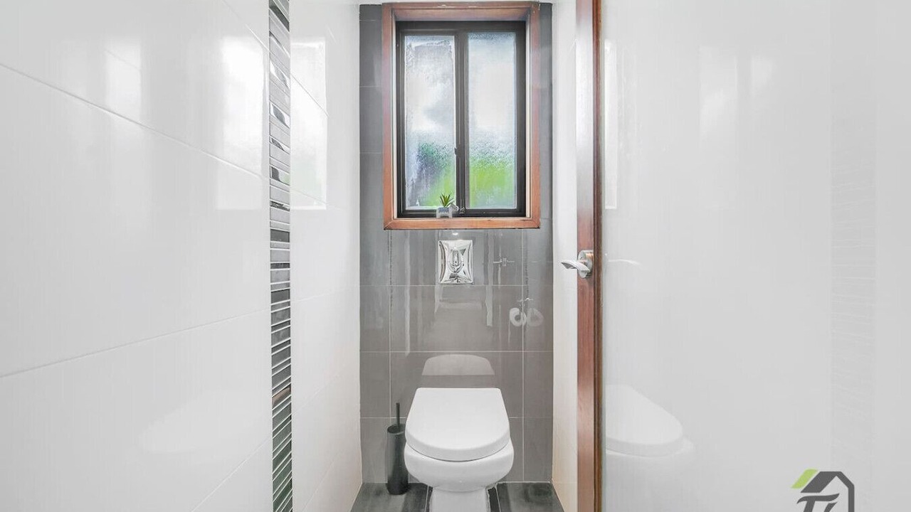 Photo of Bathroom in Cranebrook