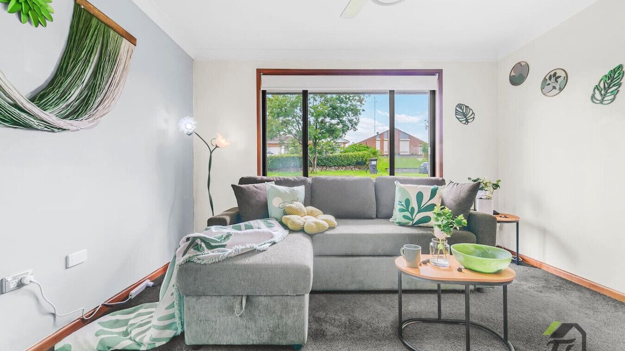 Photo of Livingroom in Cranebrook