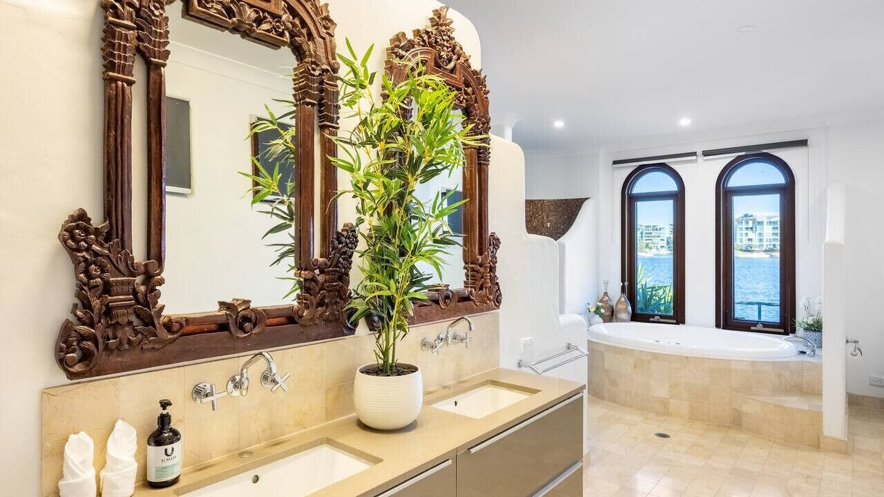 Photo of Bathroom in Paradise Point