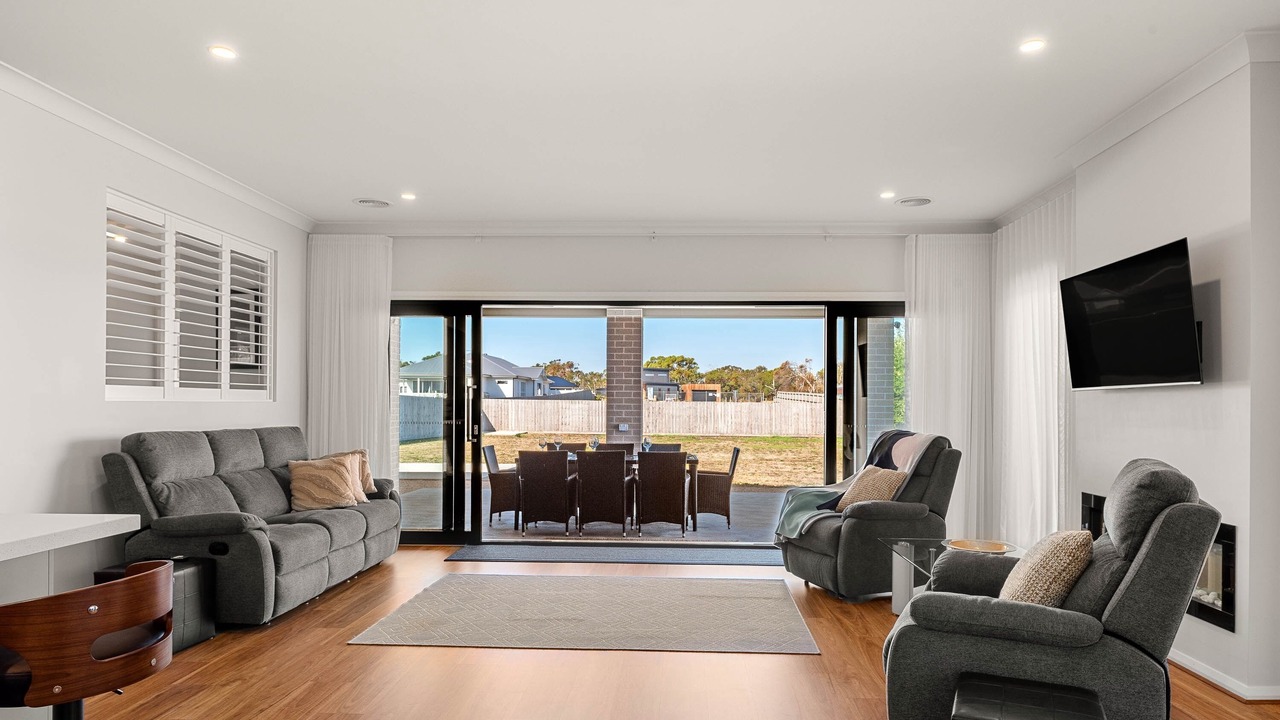 Photo of Livingroom in Coronet Bay
