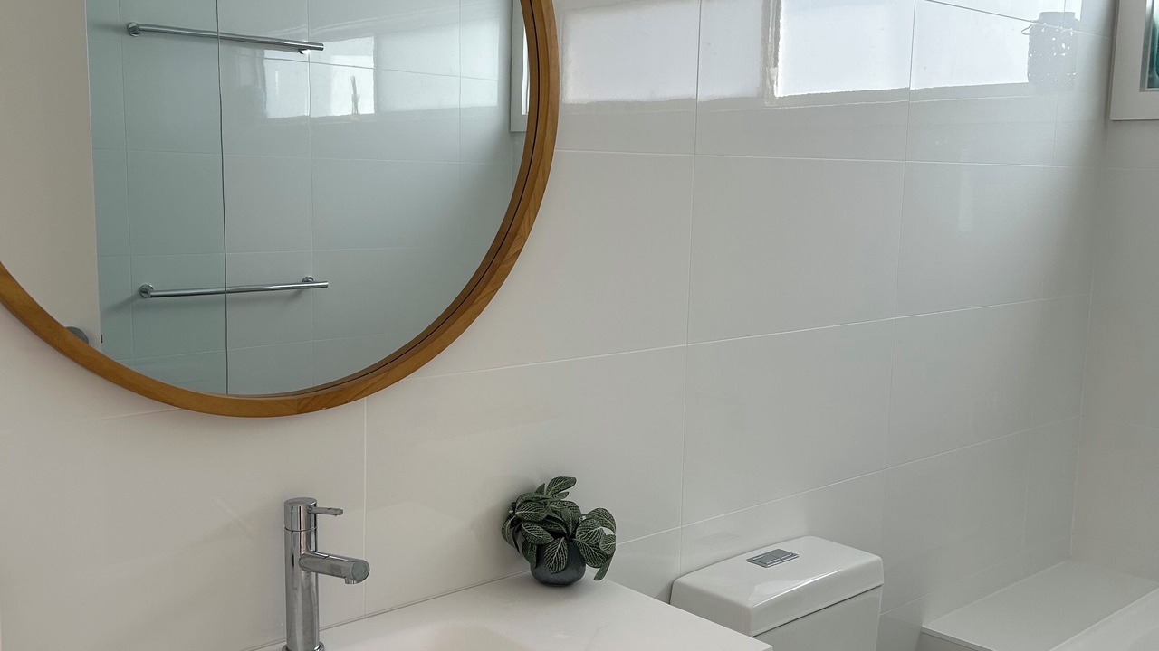 Photo of Bathroom in Lacepede
