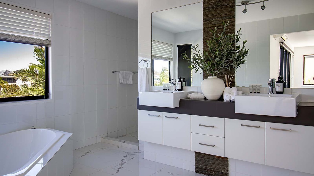 Photo of Bathroom in Helensvale