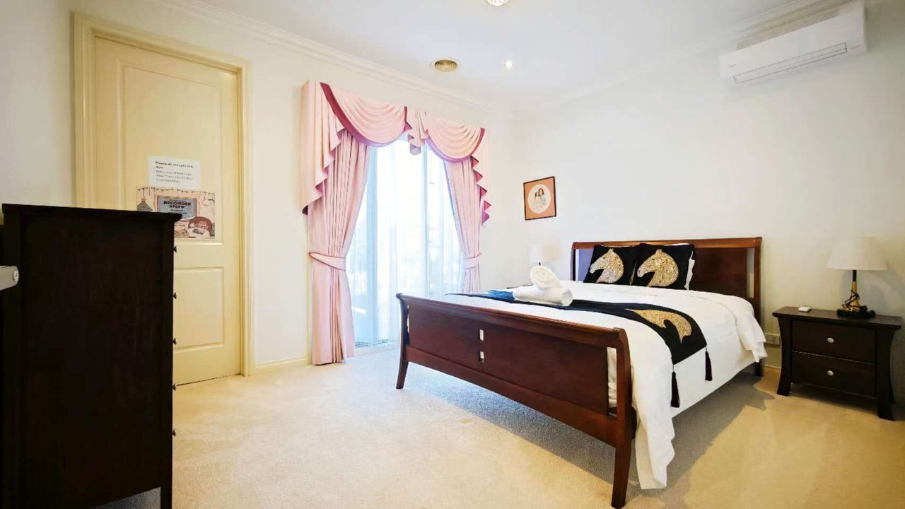 Photo of Bedroom in Keysborough