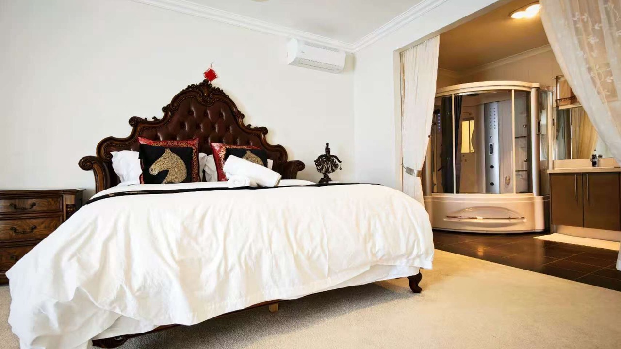 Photo of Bedroom in Keysborough