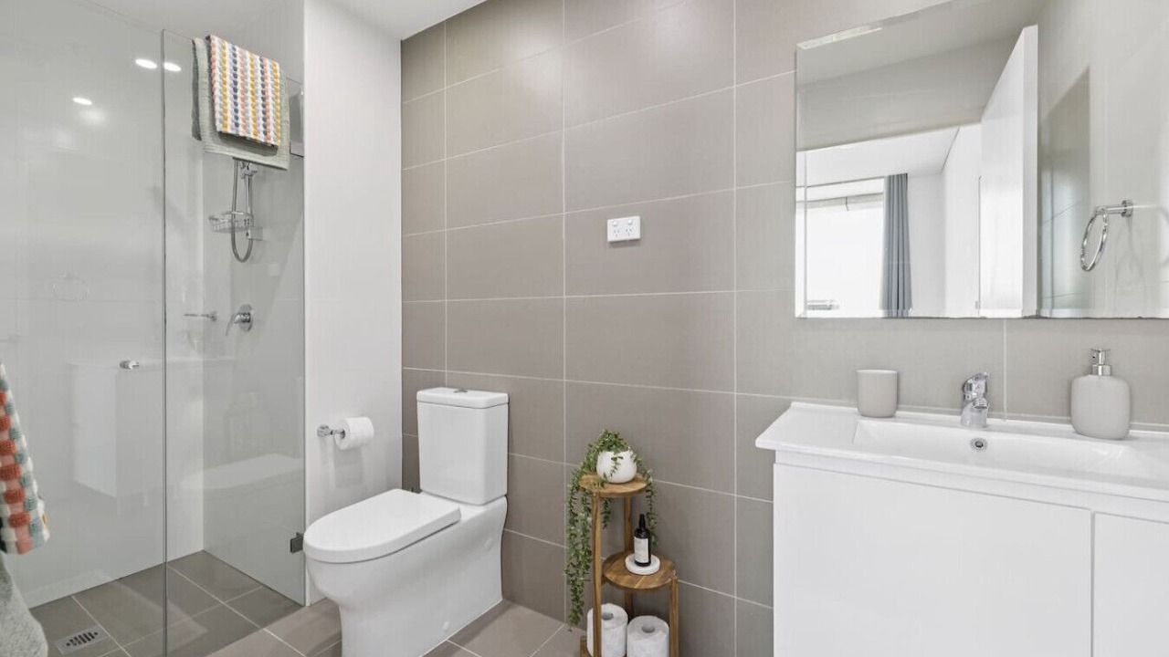 Photo of Bathroom in Mascot