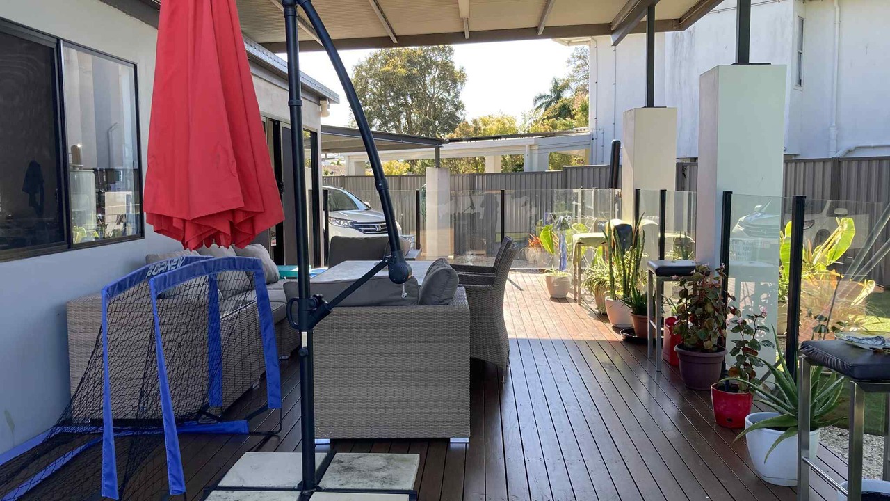 Photo of Patio Balcony in Mermaid Waters