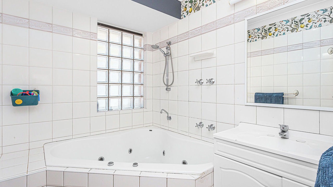 Photo of Bathroom in Marmion