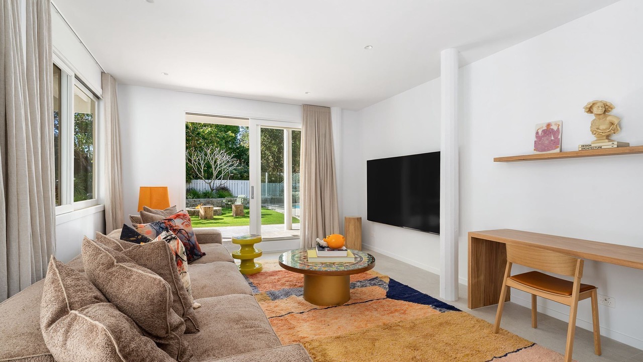 Photo of Livingroom in Suffolk Park