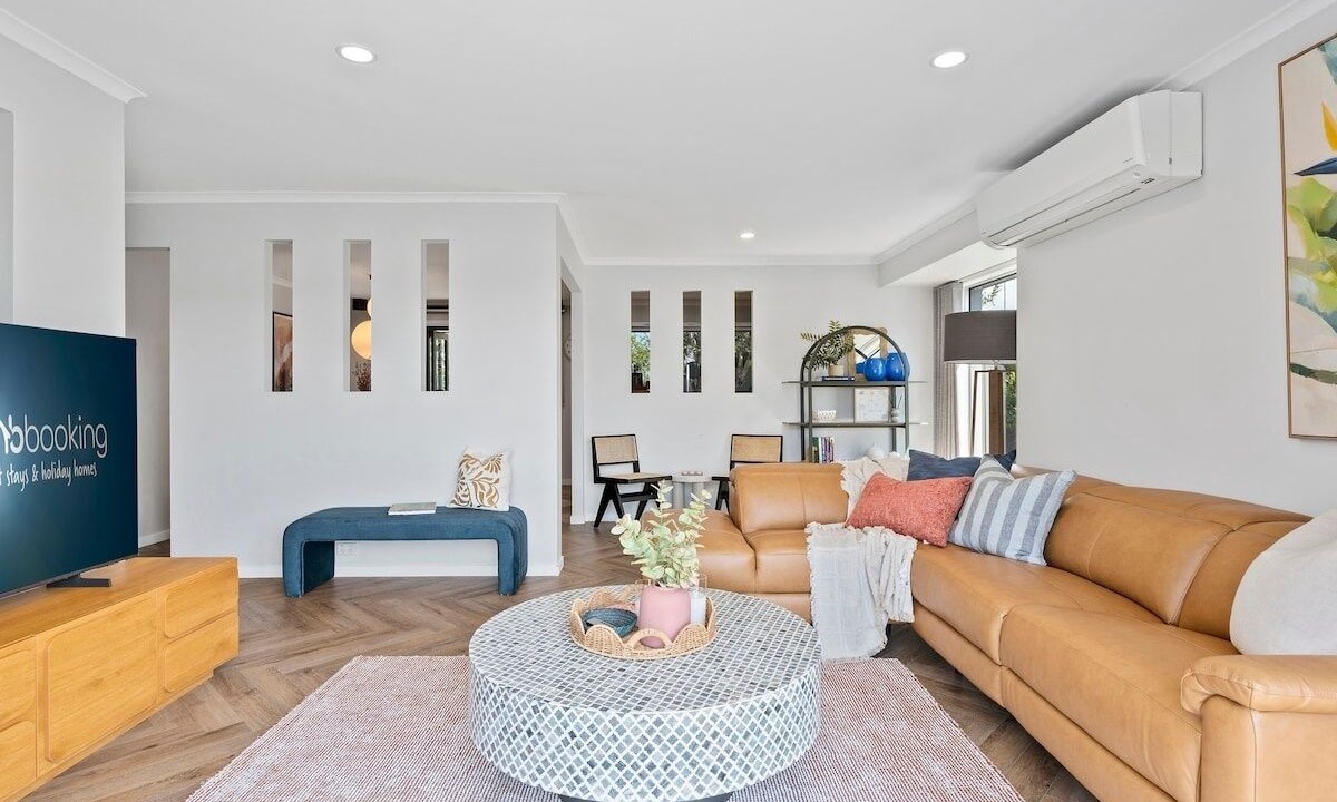 Photo of Livingroom in Palm Beach