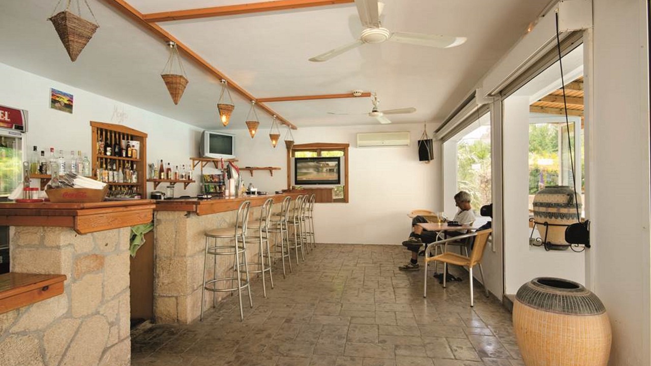 Photo of Others in Pefkos