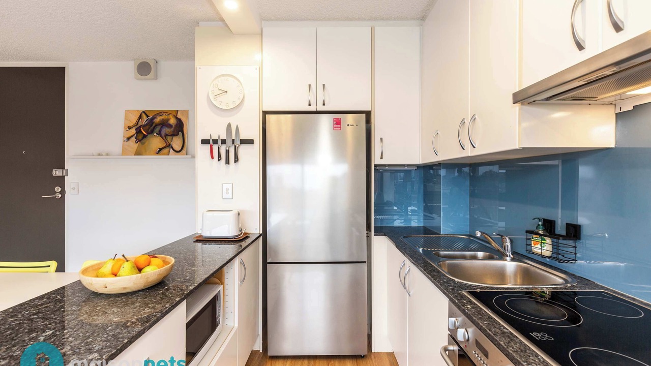 Photo of Kitchen in Elizabeth Bay