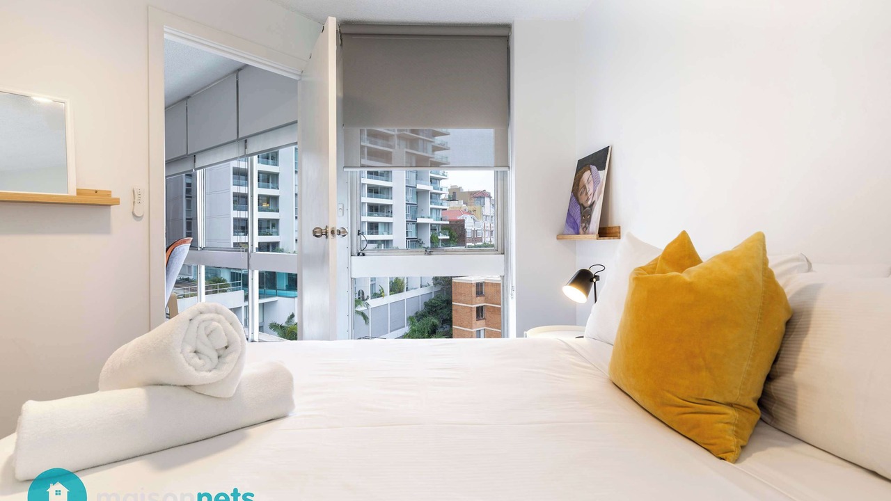 Photo of Bedroom in Elizabeth Bay