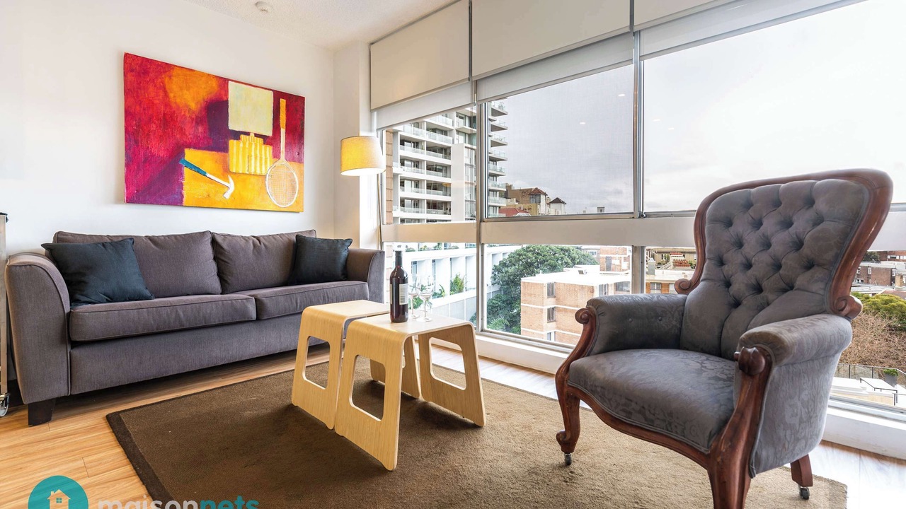 Photo of Livingroom in Elizabeth Bay
