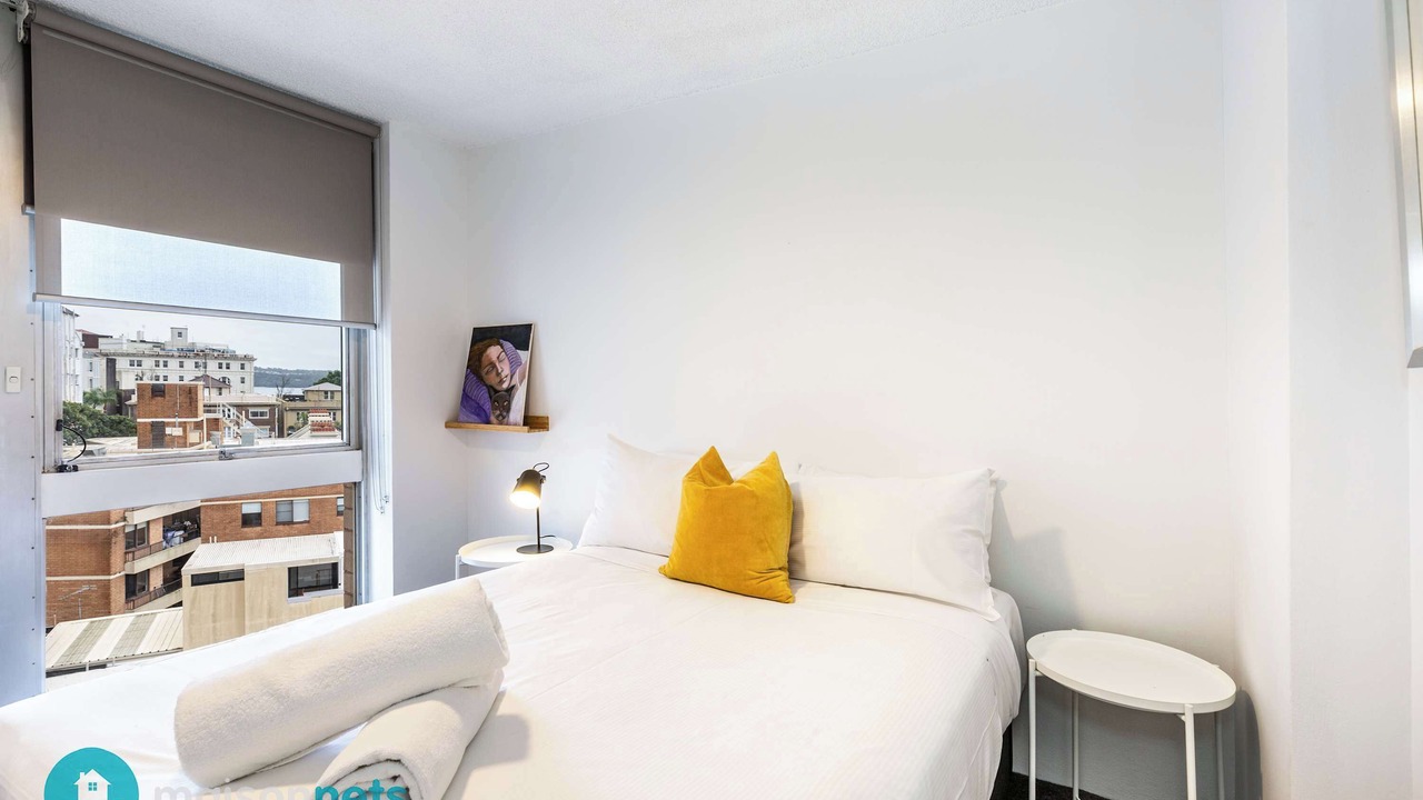 Photo of Bedroom in Elizabeth Bay
